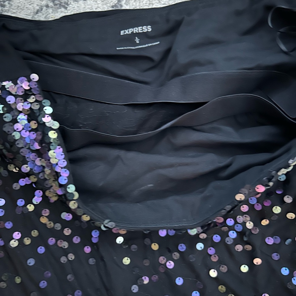 Express Sequins Tube Top - Picture 5 of 7